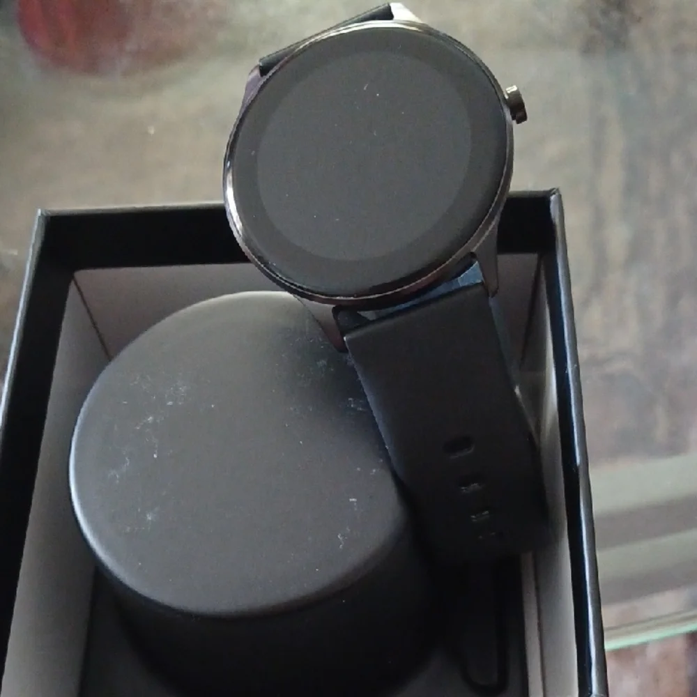 Sleek Black Smartwatch with Minimalist Design